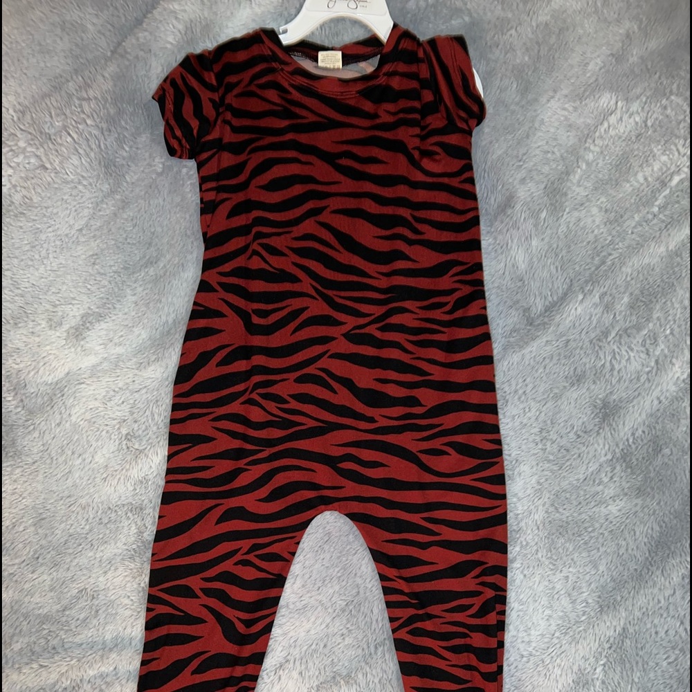 Little lopers 6t romper
